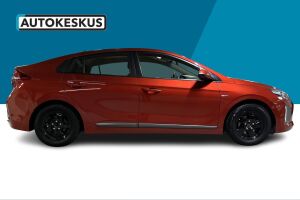 Hyundai IONIQ hybrid esikatselu 3