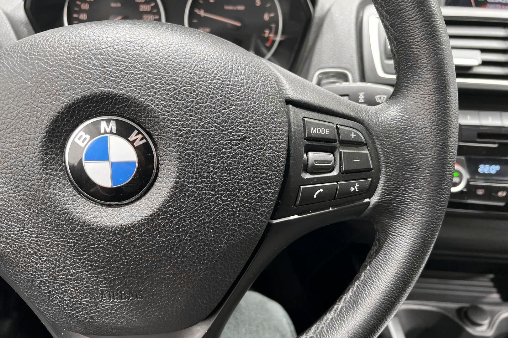 BMW 1-sarja iso kuva 14