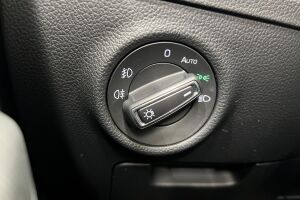 Skoda Superb esikatselu 25