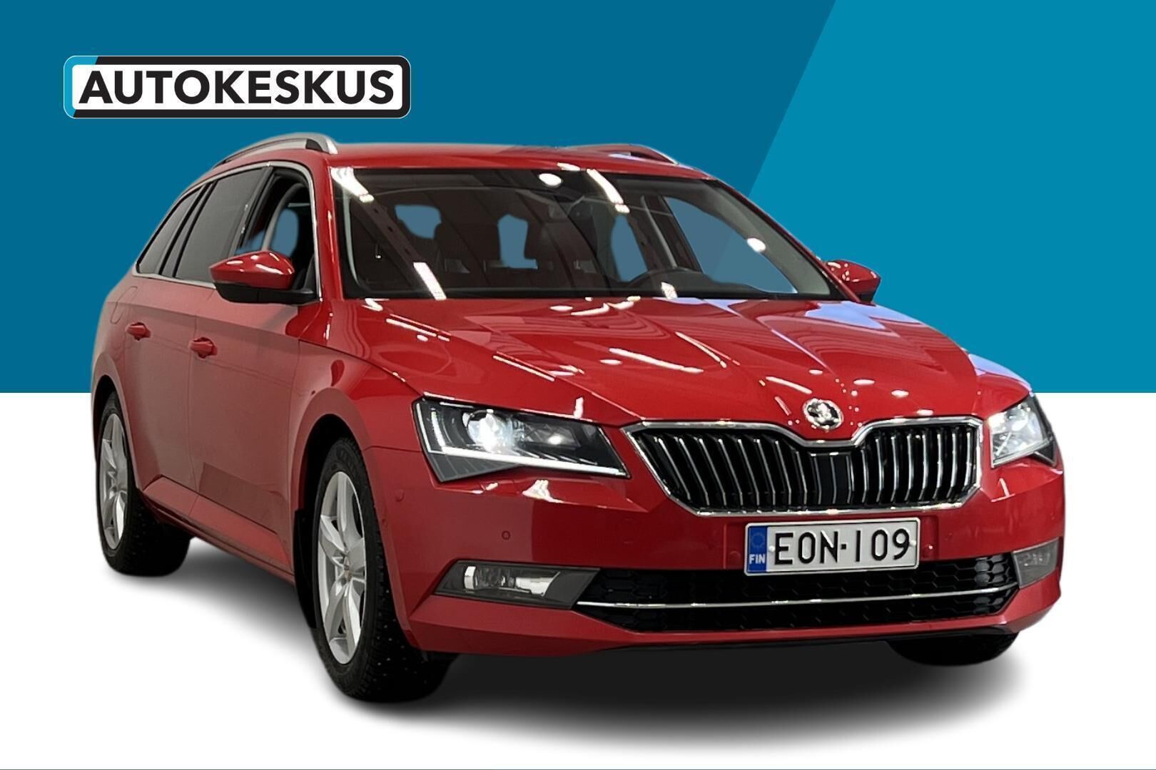 Skoda Superb iso kuva 3