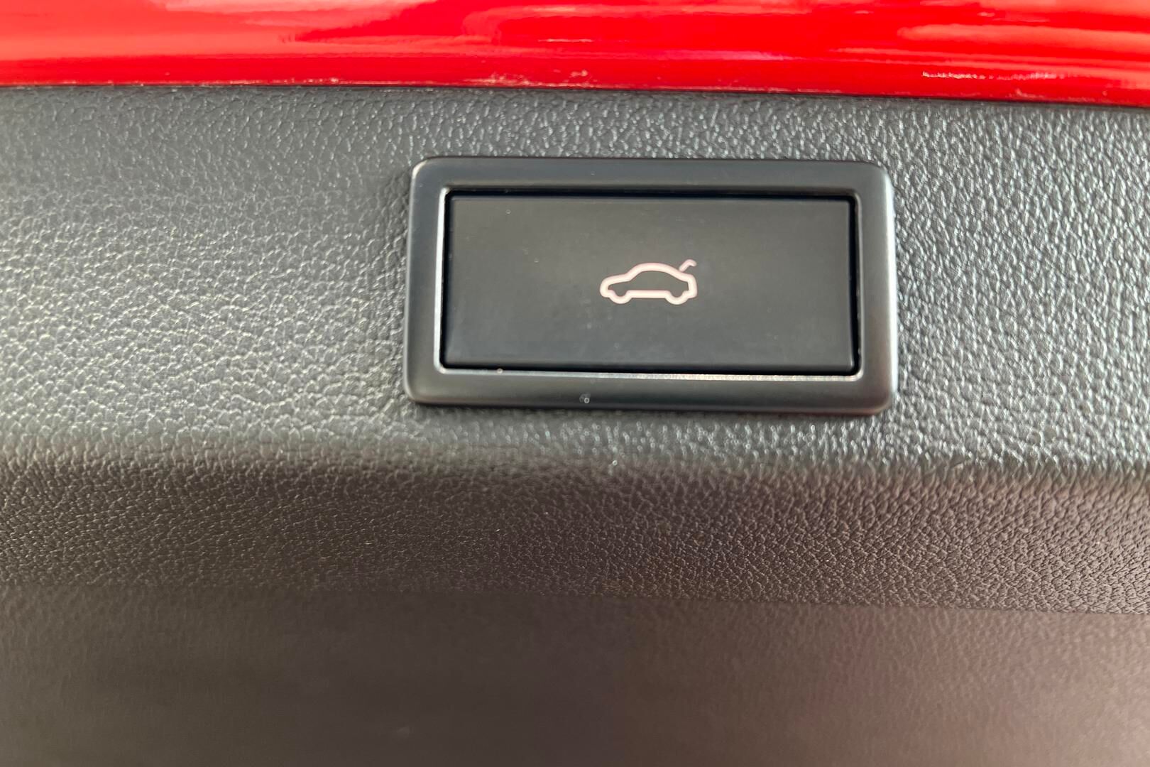 Skoda Superb iso kuva 32