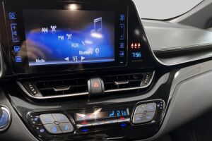 Toyota C-HR esikatselu 26
