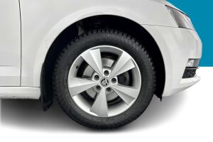 Skoda Octavia esikatselu 13