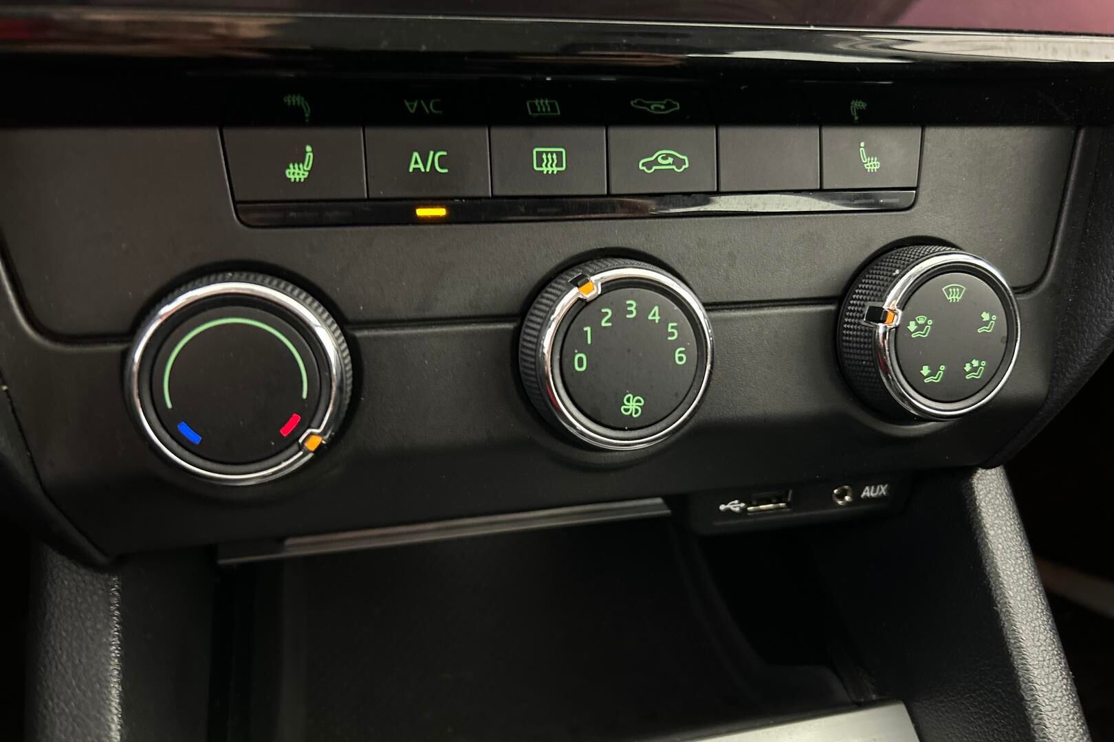 Skoda Octavia iso kuva 20