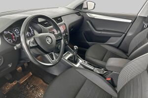 Skoda Octavia esikatselu 9