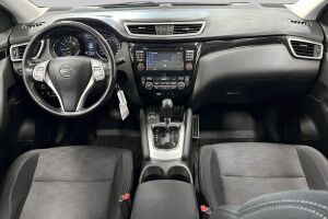 Nissan Qashqai esikatselu 11