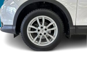 Nissan Qashqai esikatselu 13