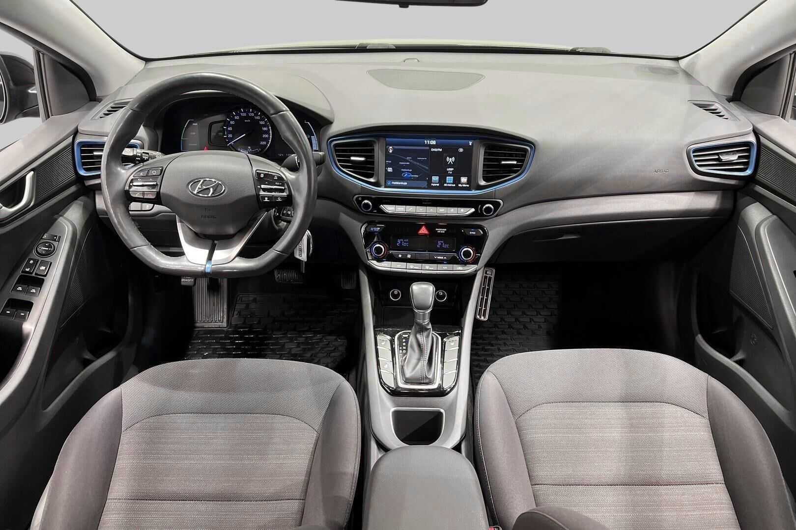 Hyundai IONIQ hybrid iso kuva 9