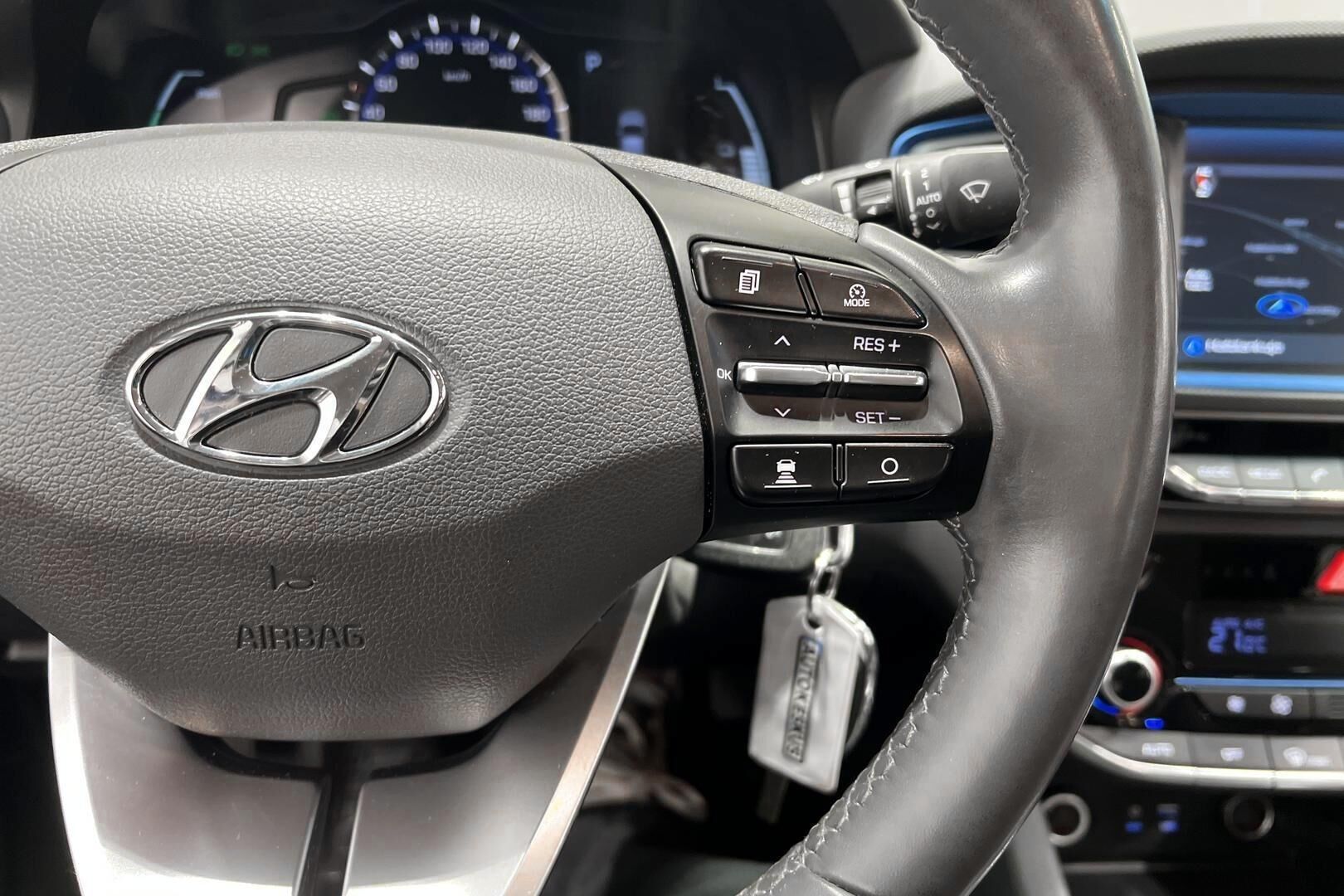 Hyundai IONIQ hybrid iso kuva 20