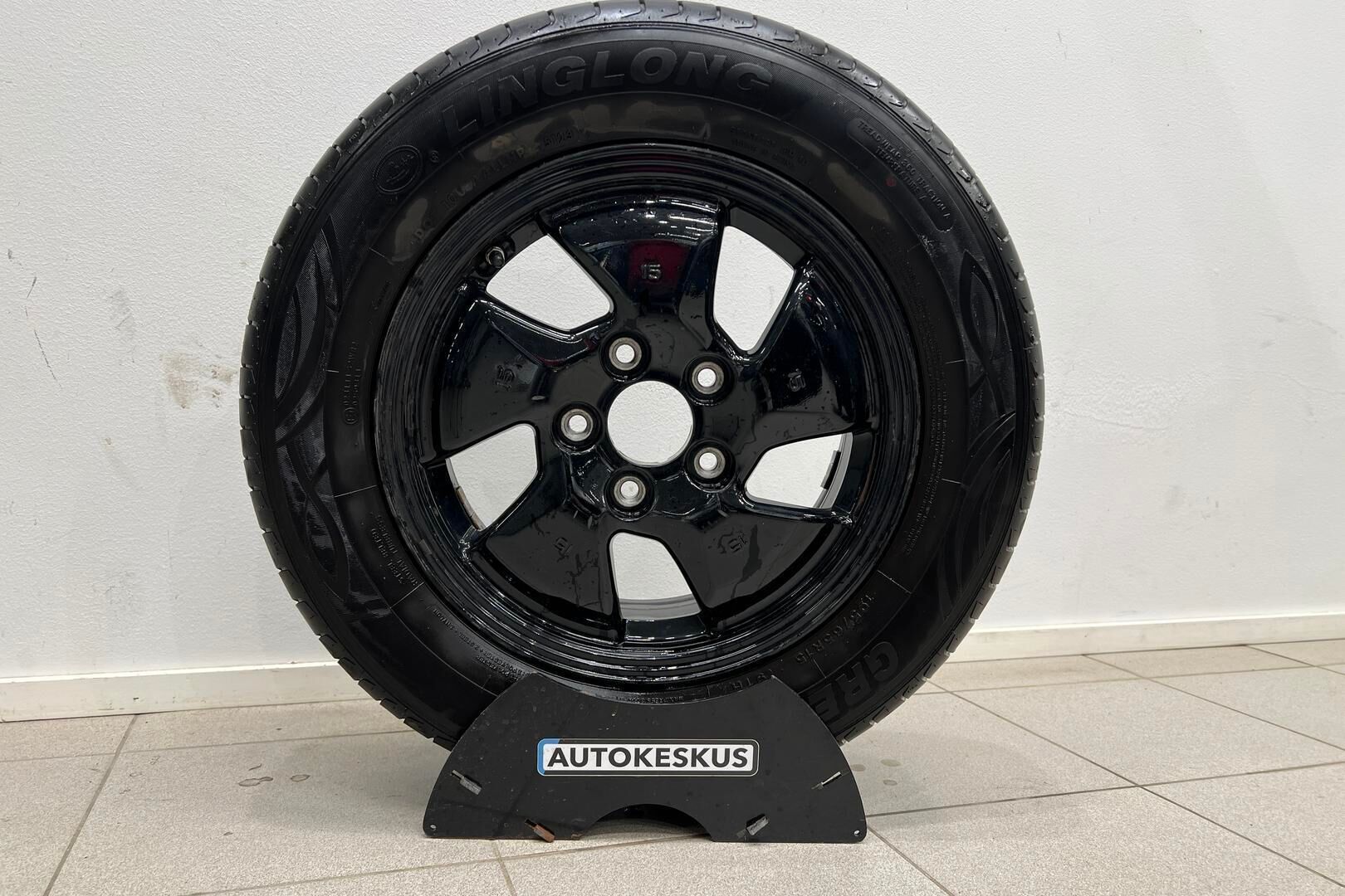 Hyundai IONIQ hybrid iso kuva 25