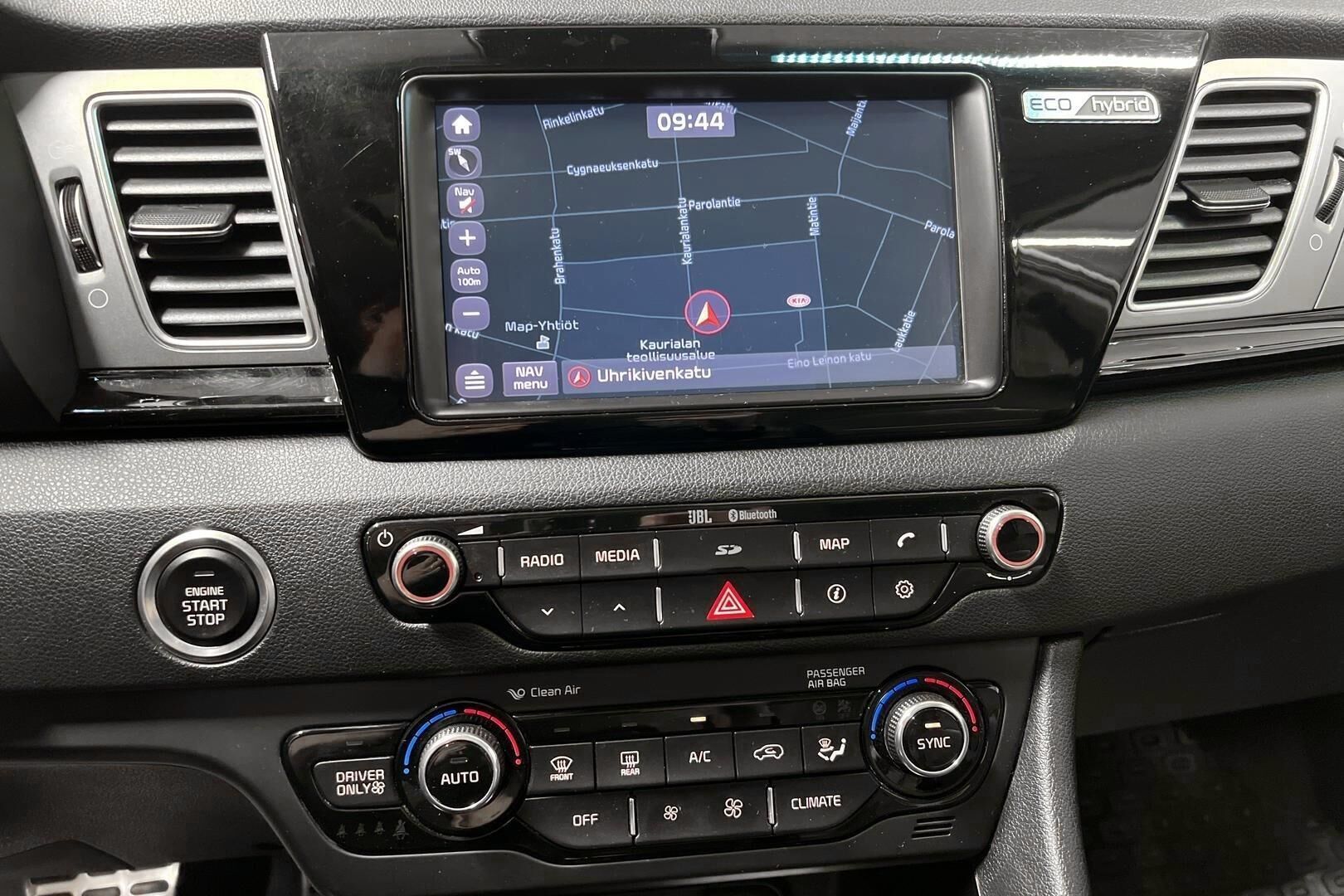 Kia Niro iso kuva 15