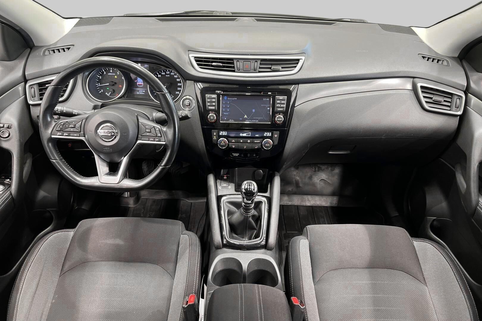 Nissan Qashqai iso kuva 11