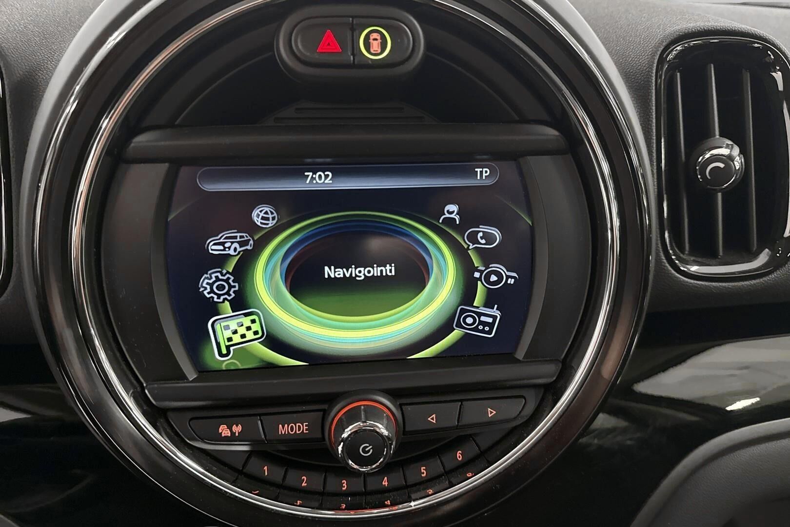 MINI Countryman iso kuva 14