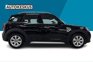 MINI Countryman esikatselu 4