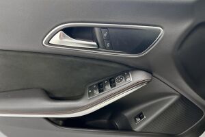 Mercedes-Benz CLA esikatselu 19