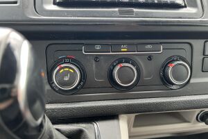 Volkswagen Transporter esikatselu 15