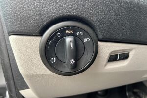 Volkswagen Transporter esikatselu 19