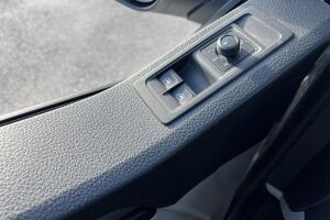 Volkswagen Transporter esikatselu 16