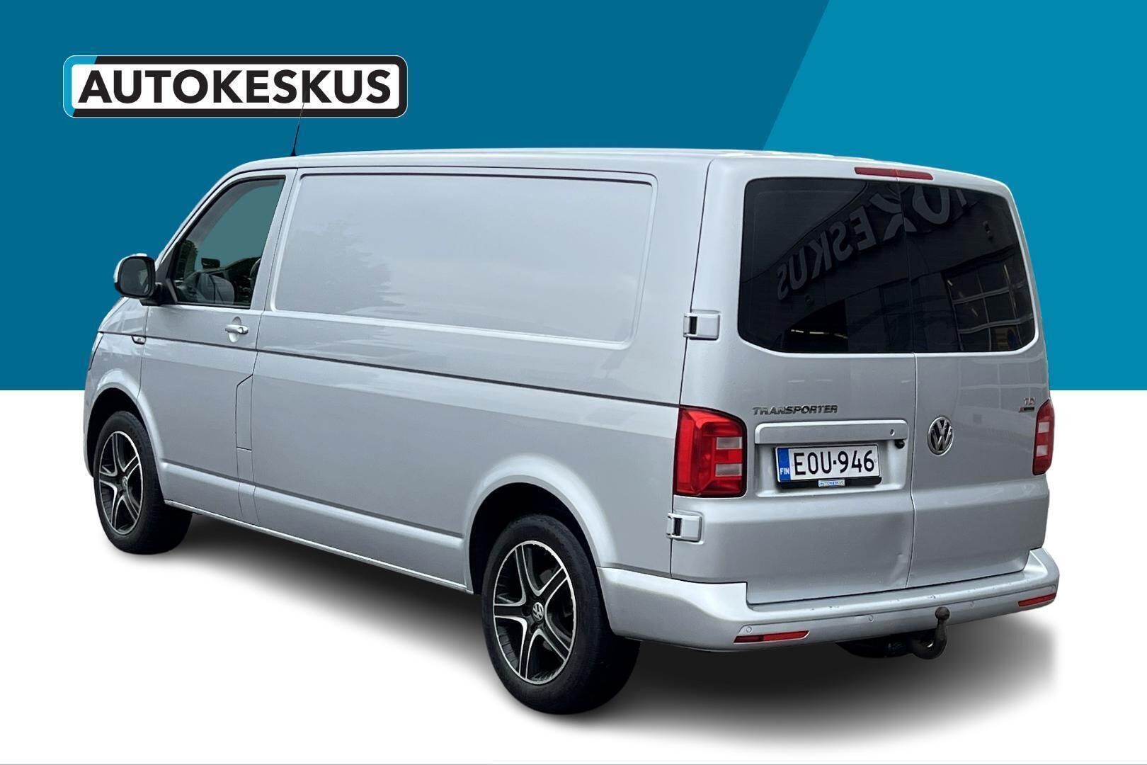 Volkswagen Transporter iso kuva 6