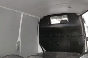 Volkswagen Transporter esikatselu 16