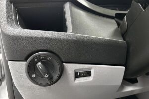 Volkswagen Transporter esikatselu 17
