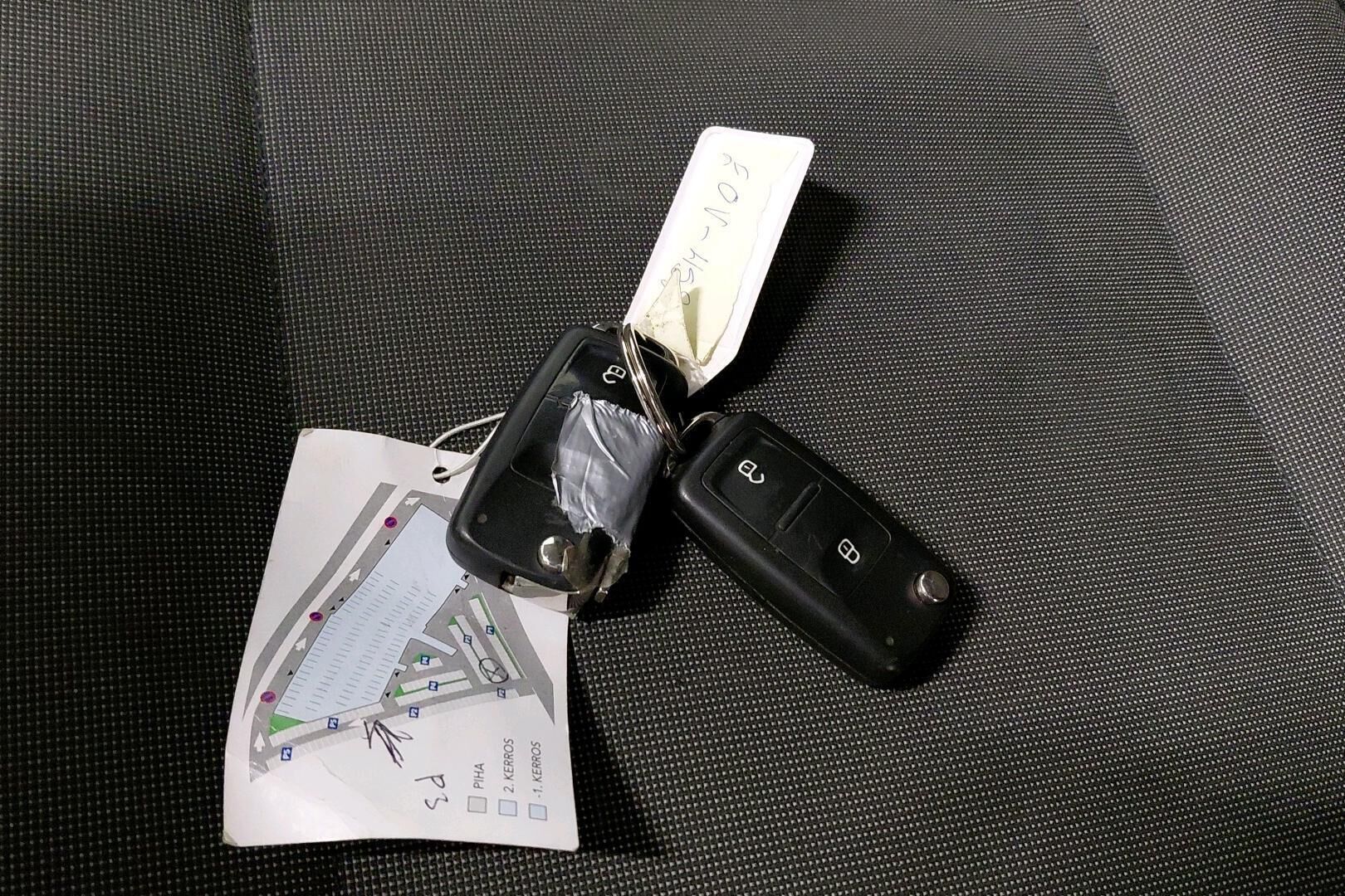 Volkswagen Transporter iso kuva 47