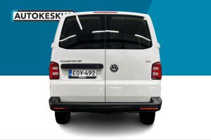 Volkswagen Transporter esikatselu 6
