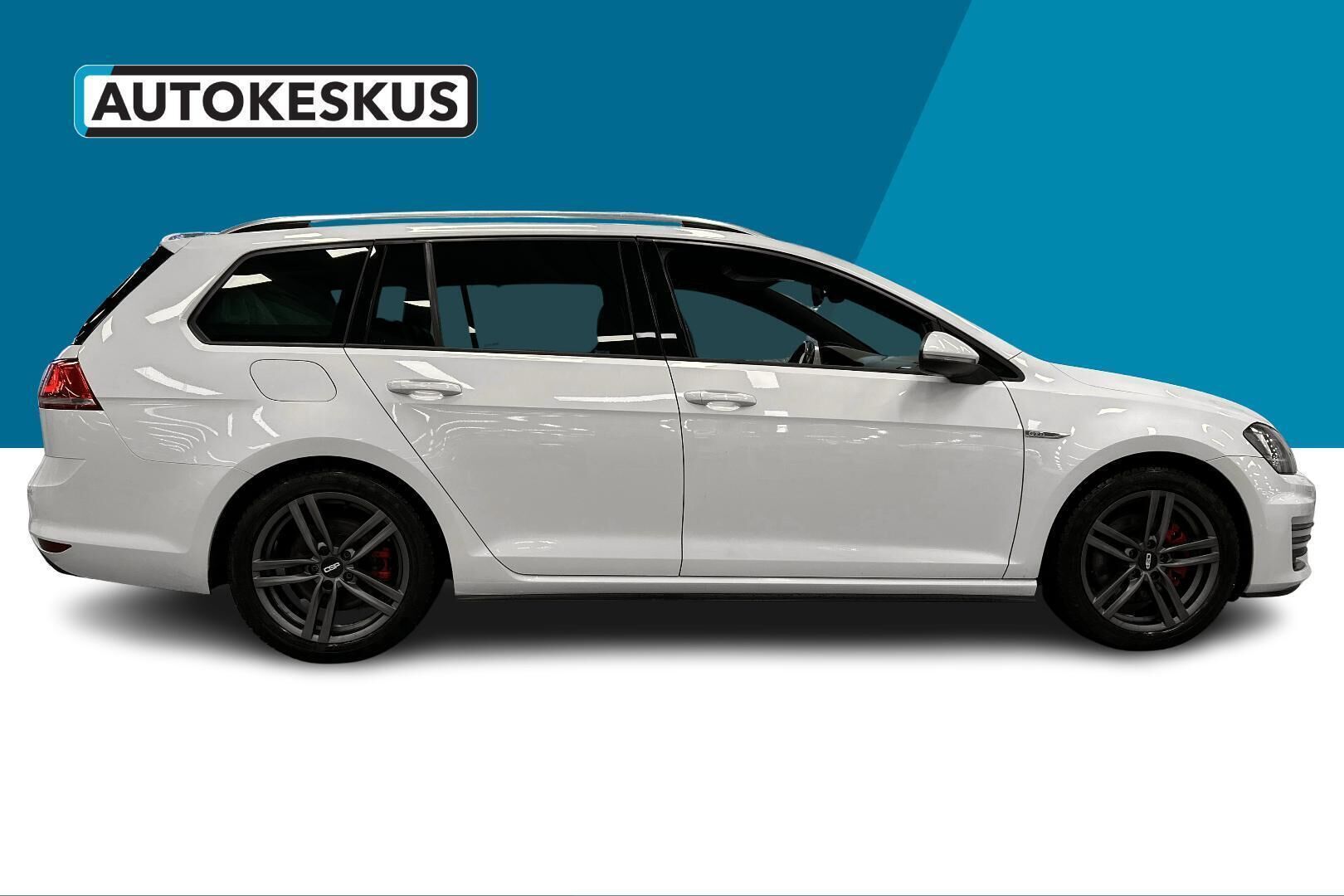 Volkswagen Golf iso kuva 4