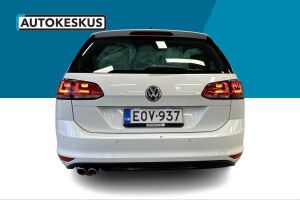 Volkswagen Golf esikatselu 6