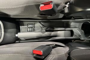 Toyota Yaris esikatselu 21