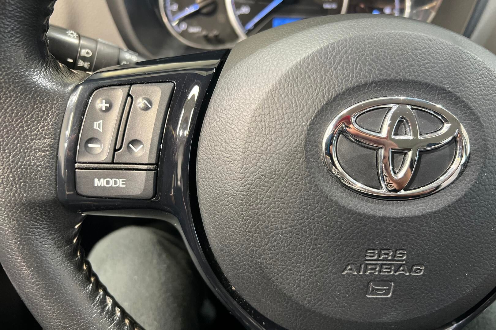 Toyota Yaris iso kuva 20