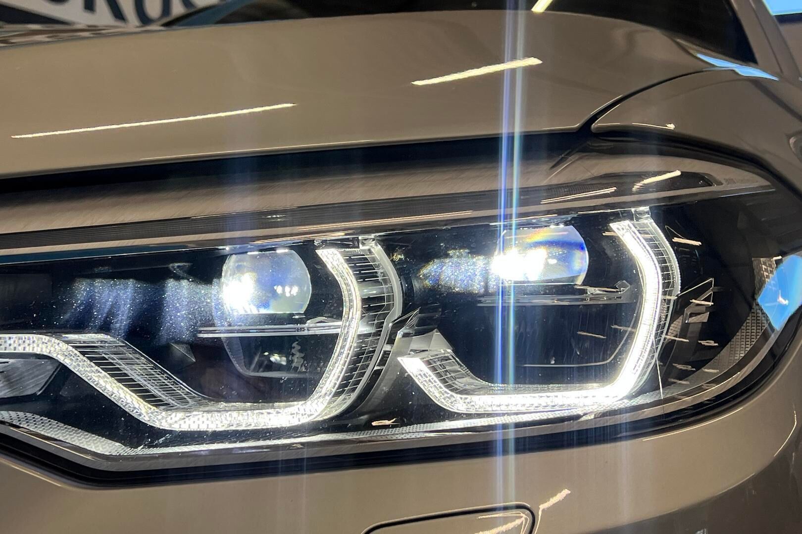 BMW 5-sarja iso kuva 27