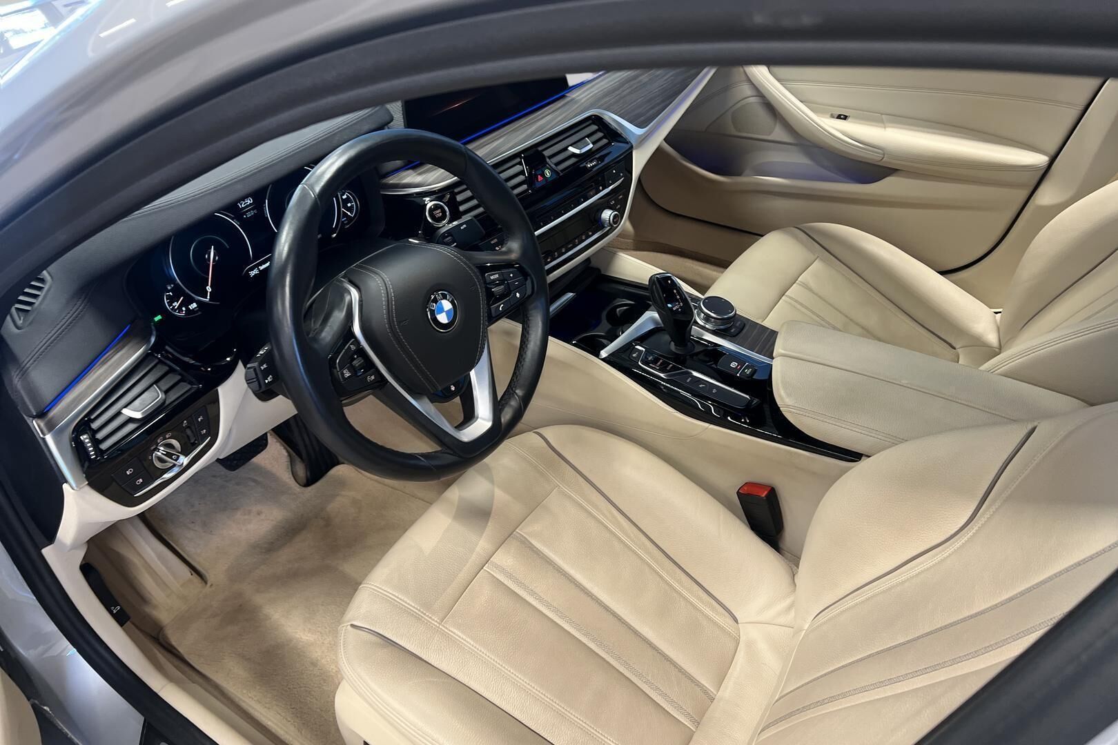 BMW 5-sarja iso kuva 6