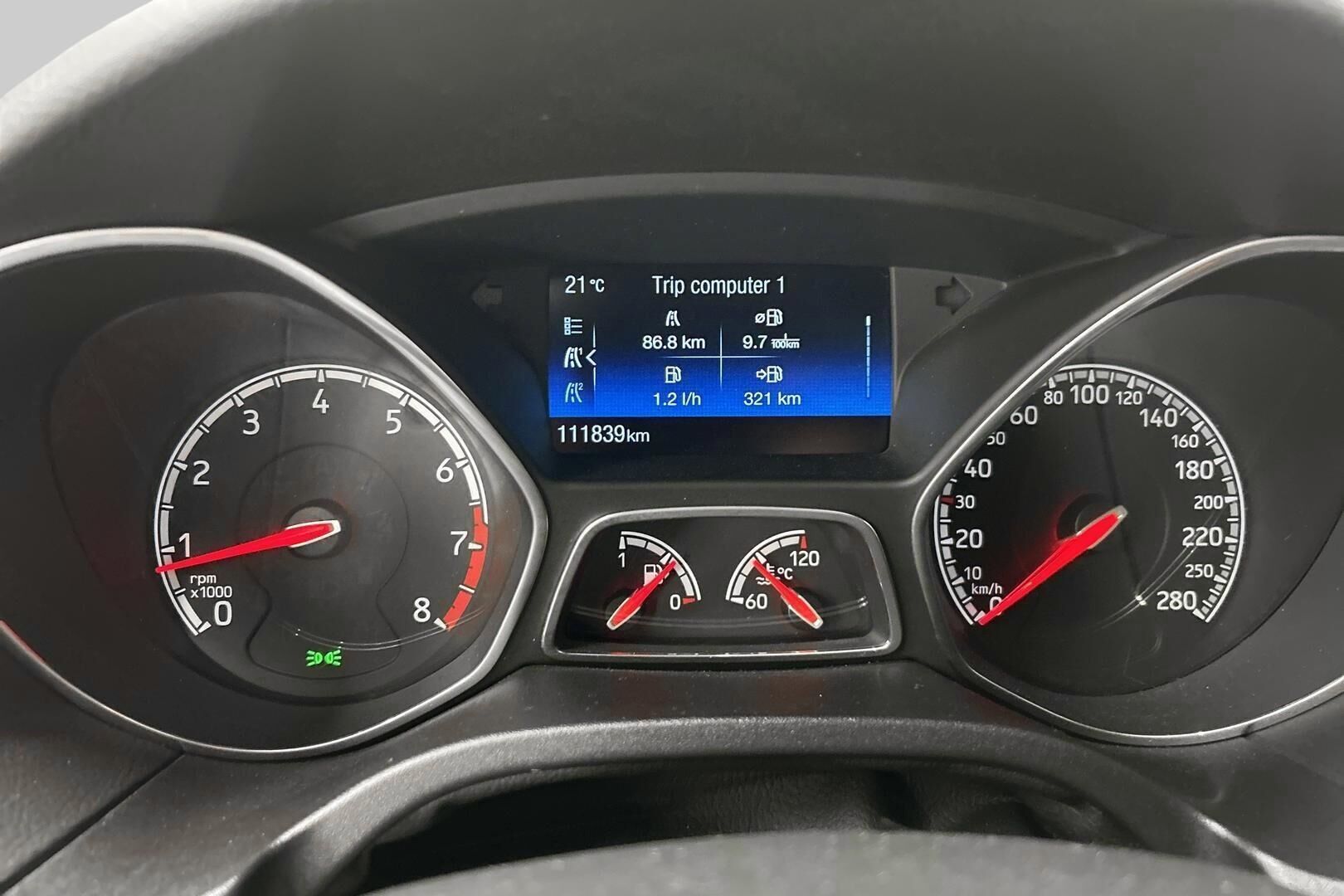 Ford Focus iso kuva 18