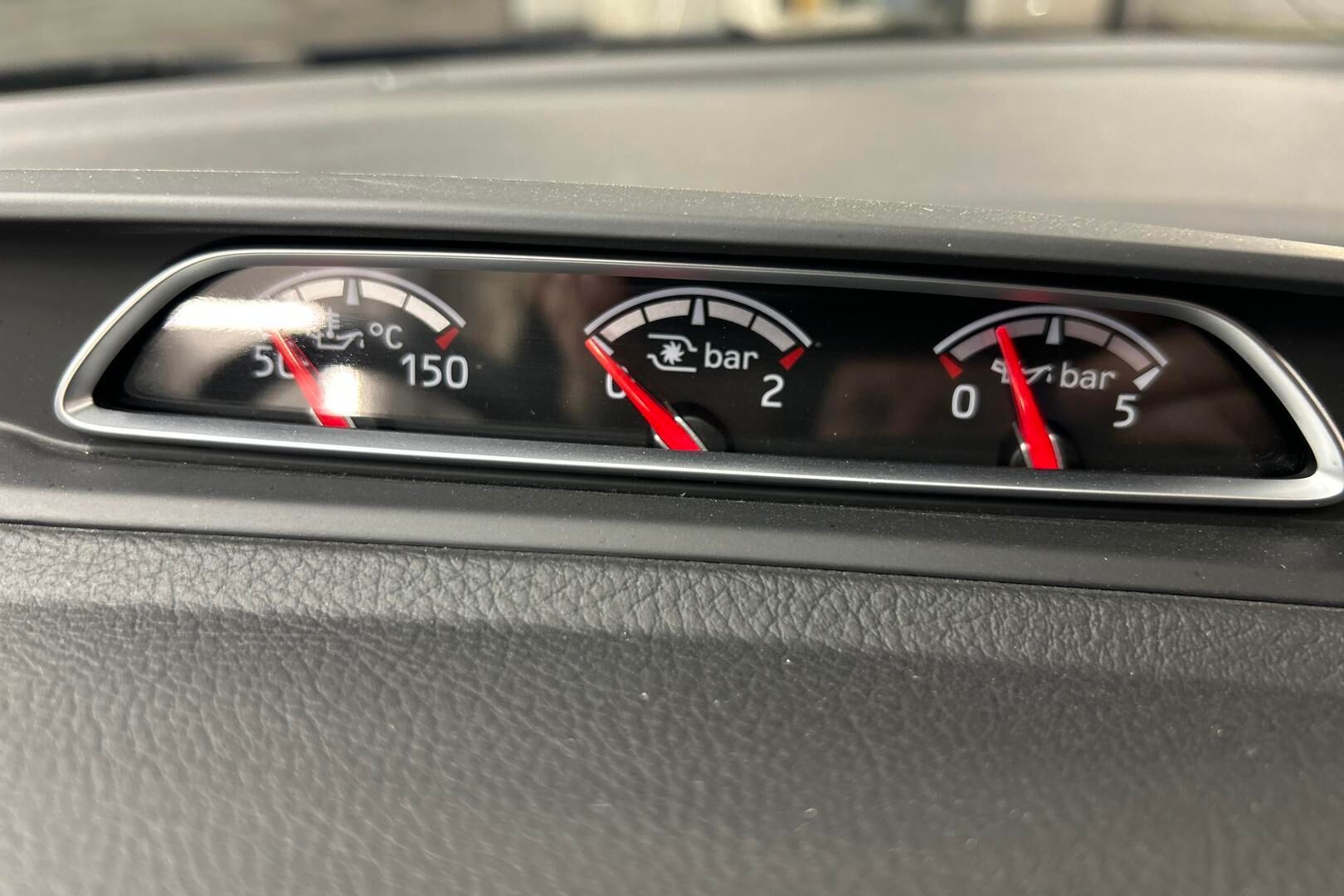 Ford Focus iso kuva 20