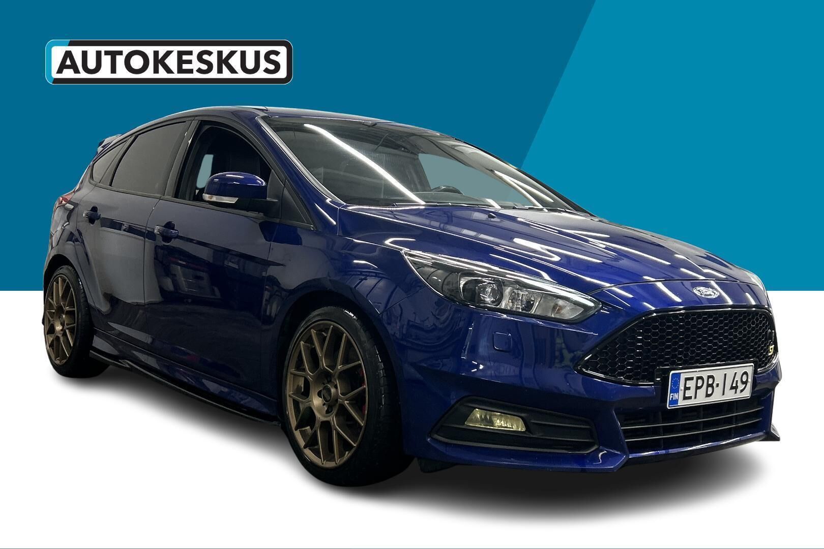 Ford Focus iso kuva 3
