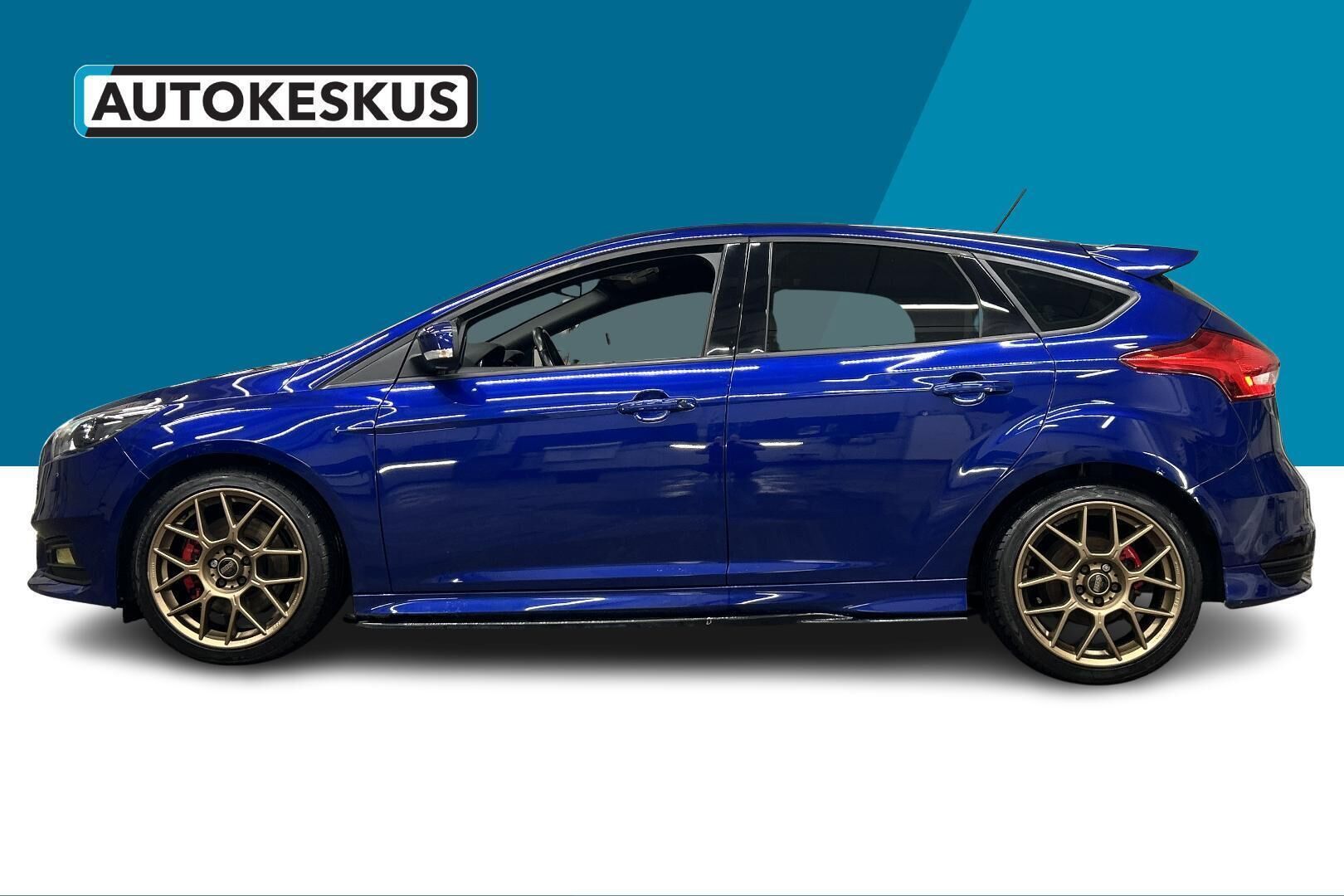 Ford Focus iso kuva 8