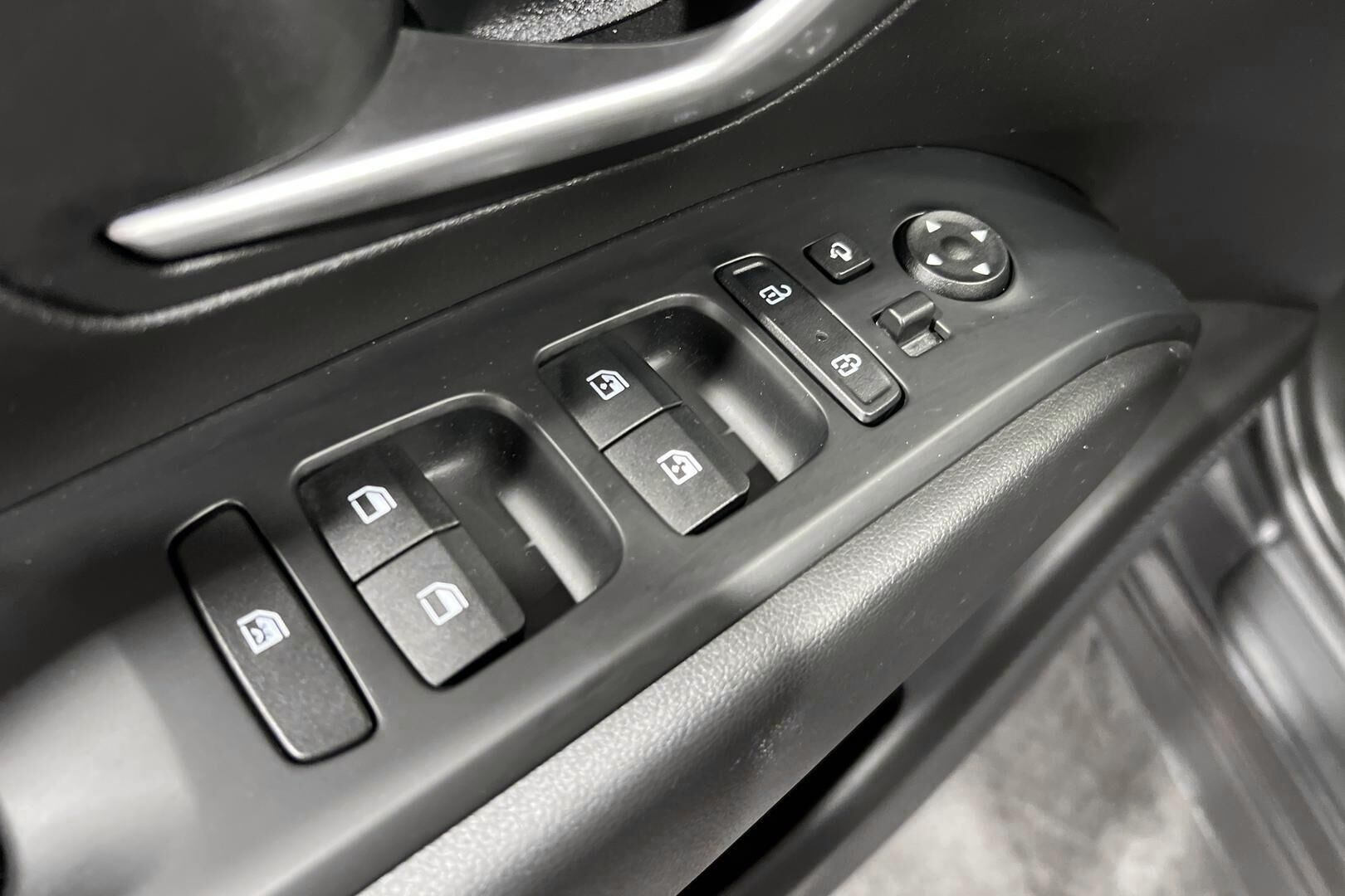 Hyundai Tucson iso kuva 14
