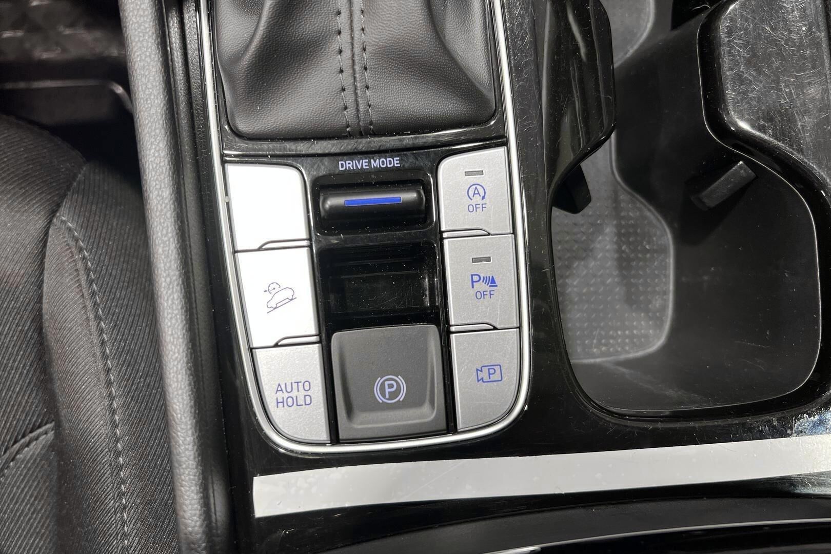Hyundai Tucson iso kuva 19