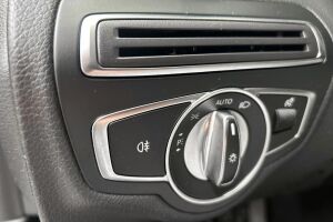 Mercedes-Benz C esikatselu 23