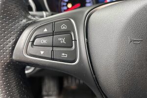 Mercedes-Benz C esikatselu 11