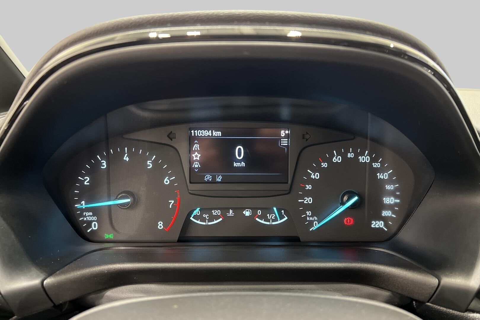 Ford Fiesta iso kuva 14