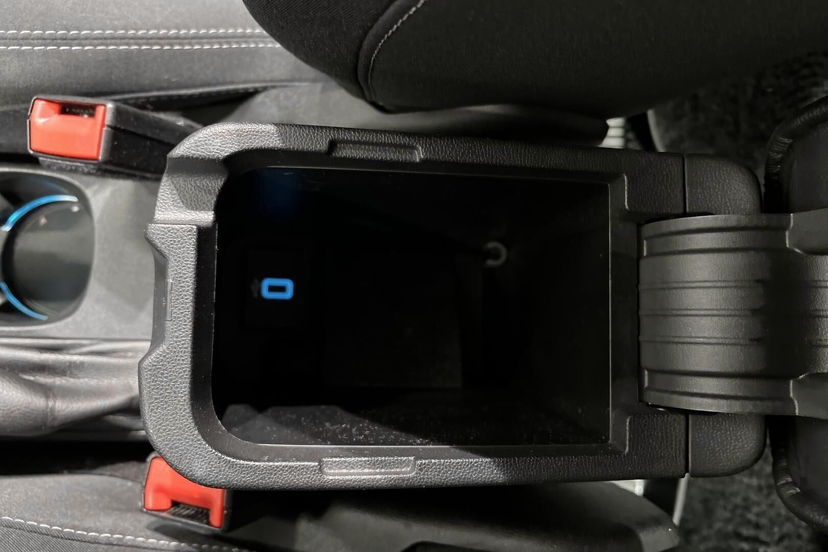 Ford Fiesta iso kuva 20