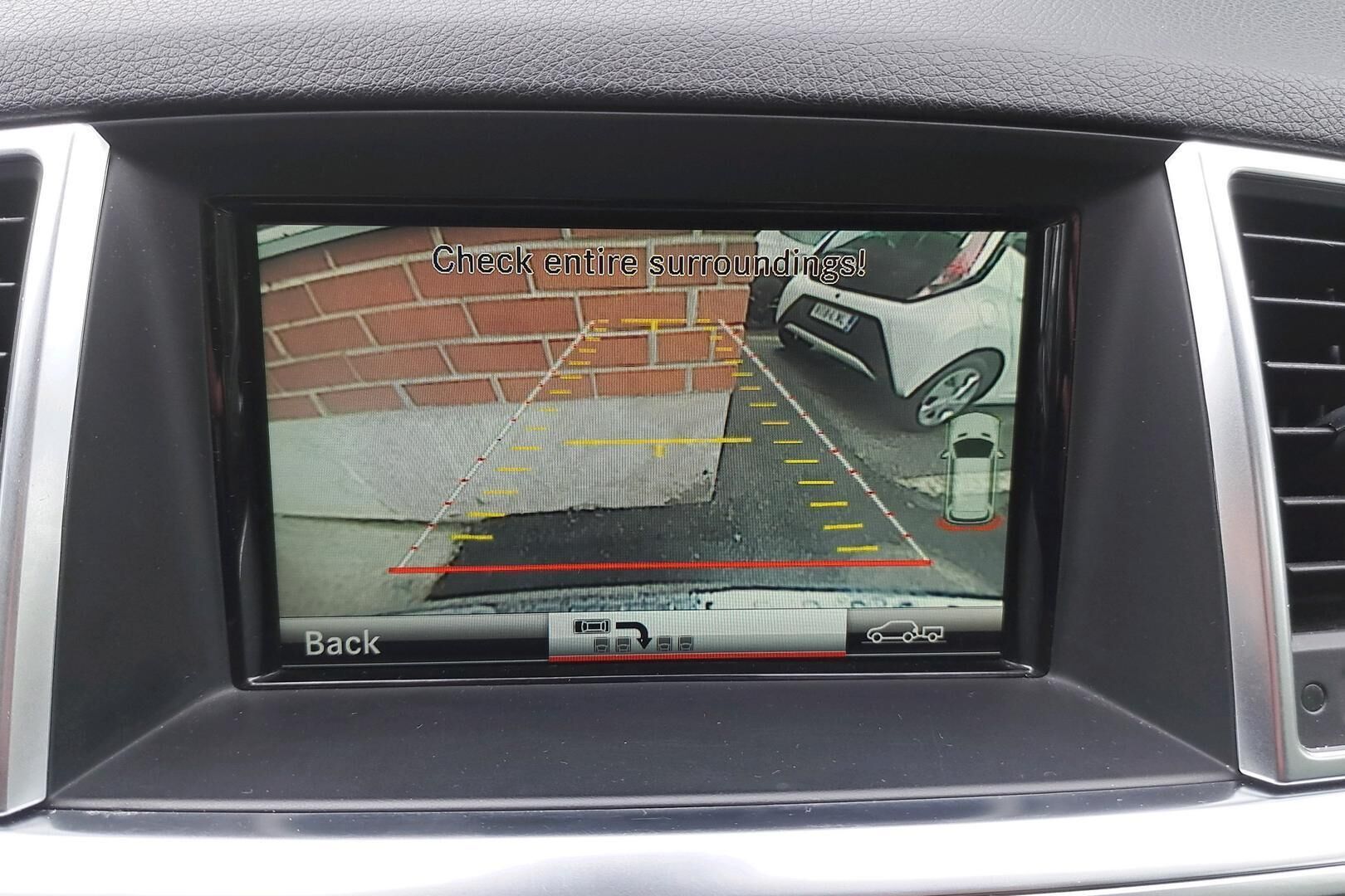 Mercedes-Benz ML iso kuva 4