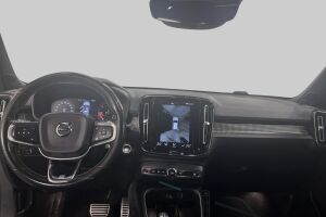Volvo XC40 esikatselu 11