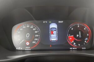 Volvo XC40 esikatselu 14