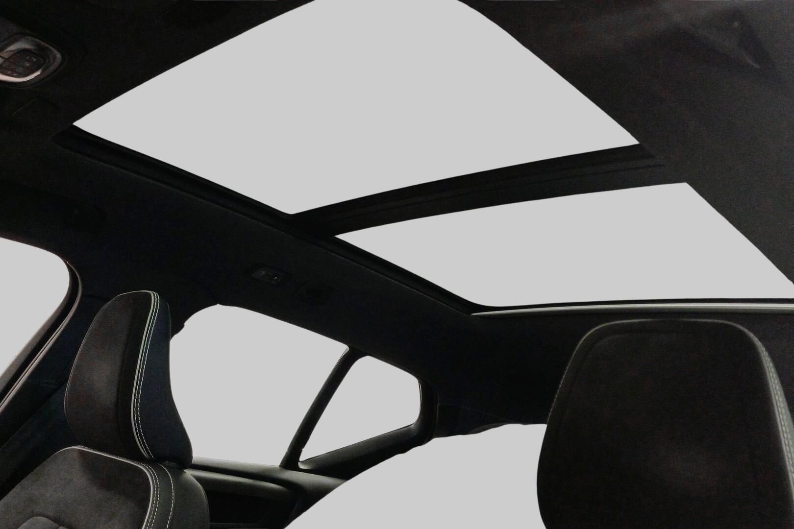 Volvo XC40 iso kuva 15
