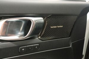 Volvo XC40 esikatselu 17