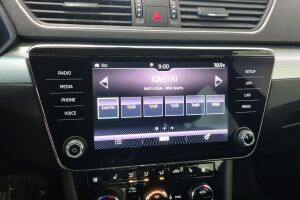 Skoda Superb esikatselu 15