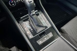 Skoda Superb esikatselu 17